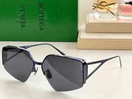 Picture of Bottega Veneta Sunglasses _SKUfw42932015fw